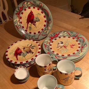 Lenox Winter Greetings 4 Dinner plates 4 SaladPlates 3 Mugs 3 Condiment Bowl